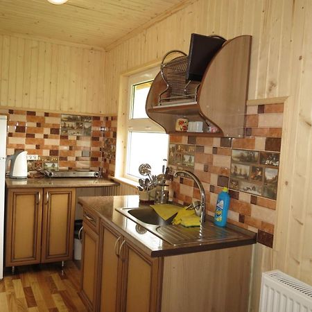 Bilyy Kamin Guest House Tatariv Cameră foto