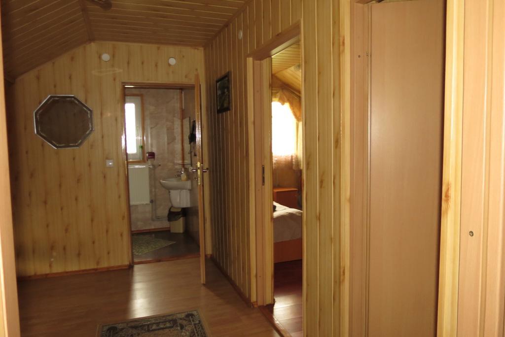 Bilyy Kamin Guest House Tatariv Exterior foto