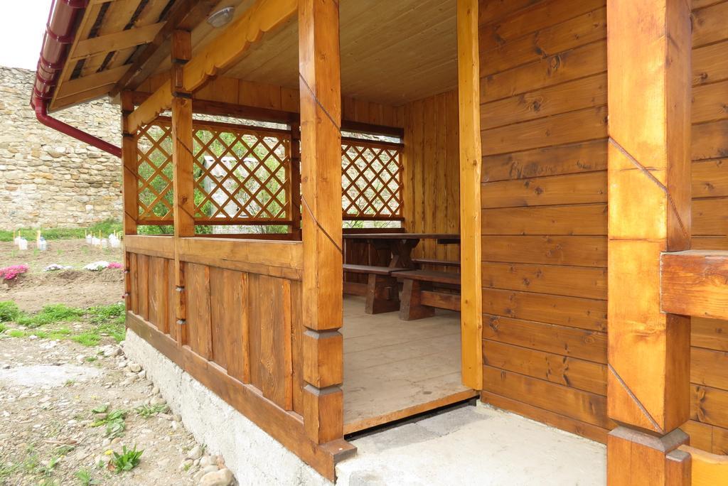 Bilyy Kamin Guest House Tatariv Cameră foto