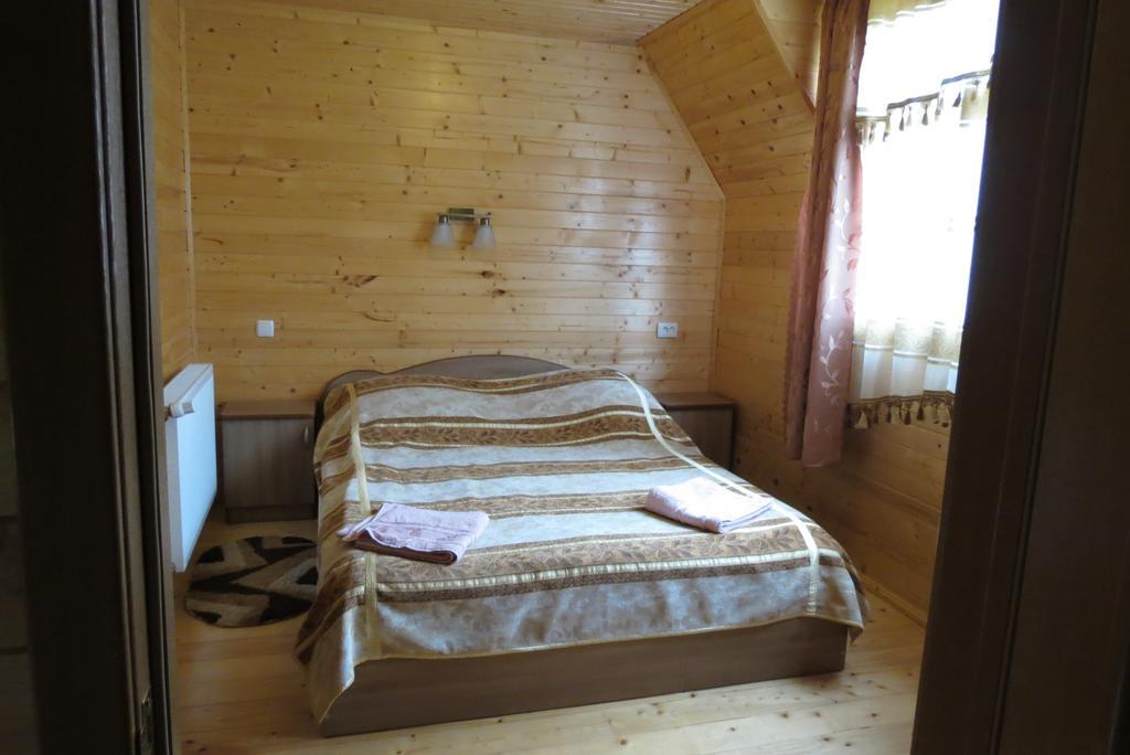 Bilyy Kamin Guest House Tatariv Exterior foto